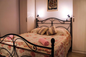Гостиница Guesthouse Kamarin  Помена